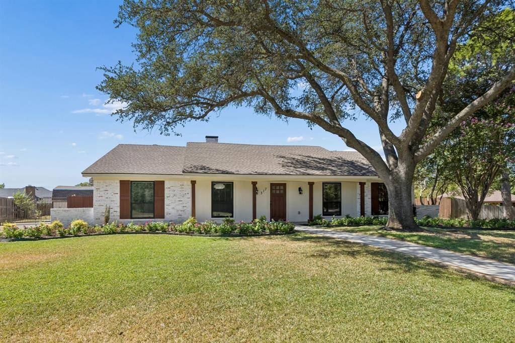 317 Pebble Knoll, Highland Village, TX 75077