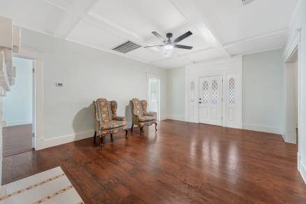 4020 Colonial Avenue, Dallas, TX 75215