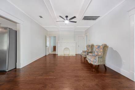 4020 Colonial Avenue, Dallas, TX 75215