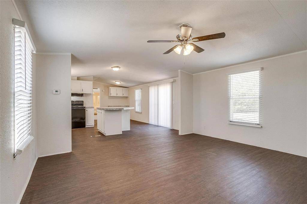 3116 Hilltop Road, Granbury, TX 76048