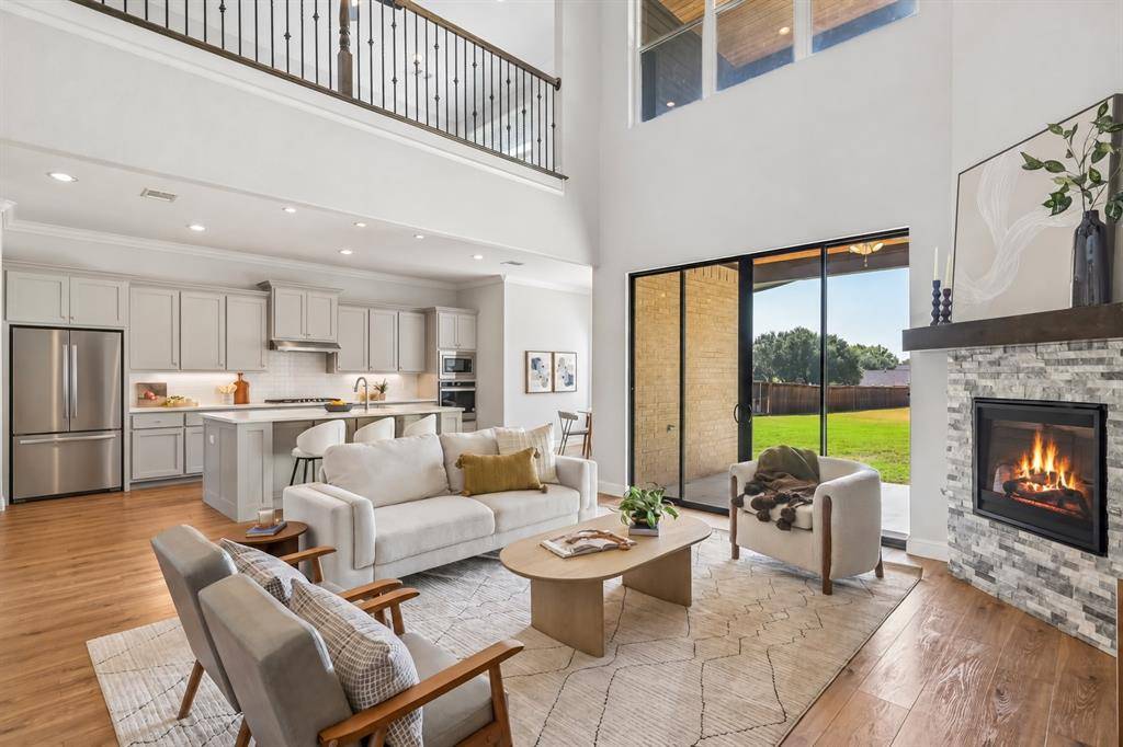 1600 Country Club Drive, Mansfield, TX 76063