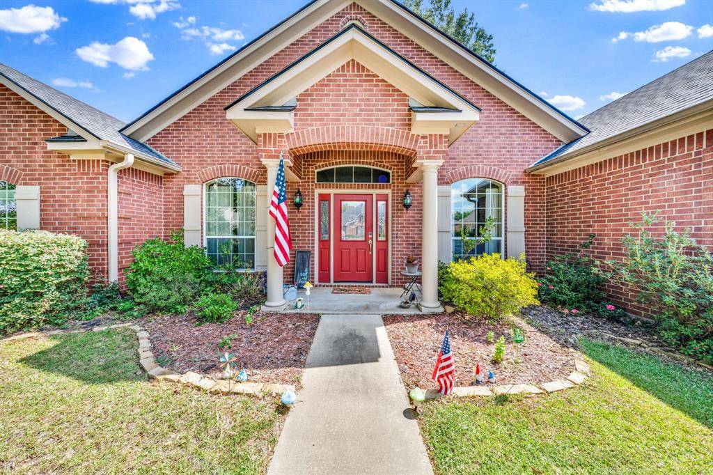 3808 Clarkway Place, Longview, TX 75605