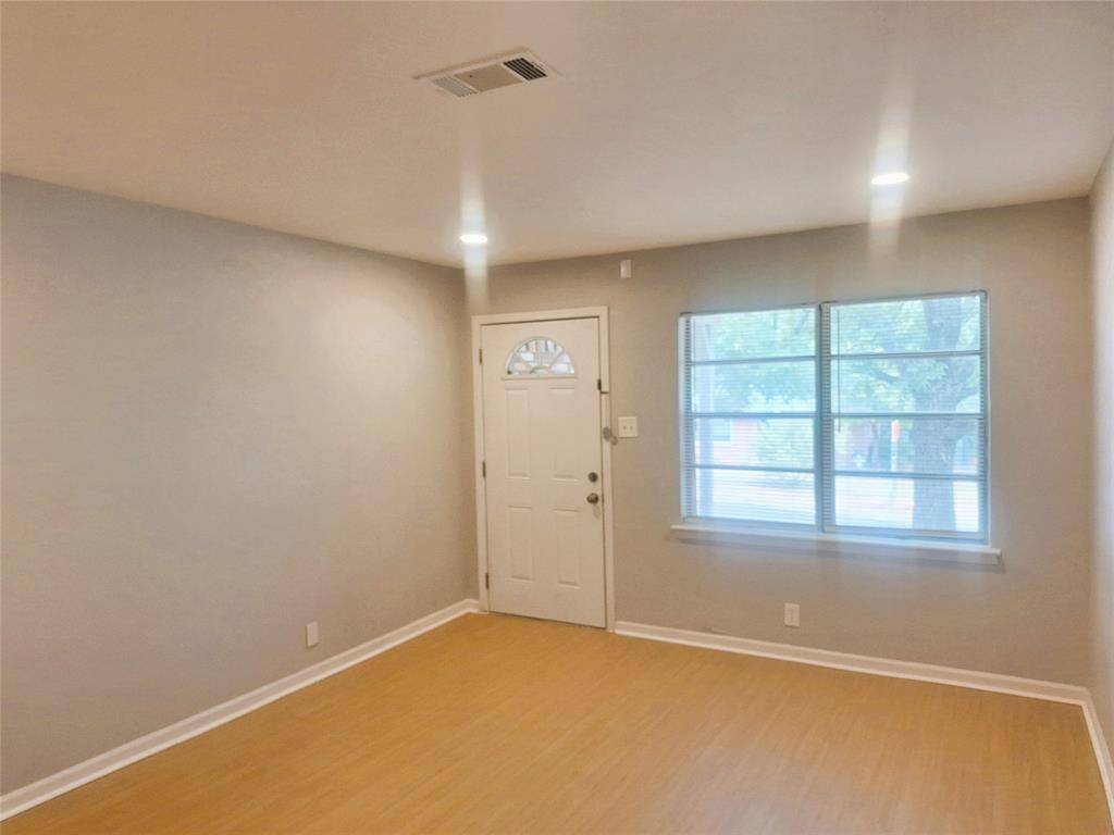 7204 Karen Drive, North Richland Hills, TX 76180