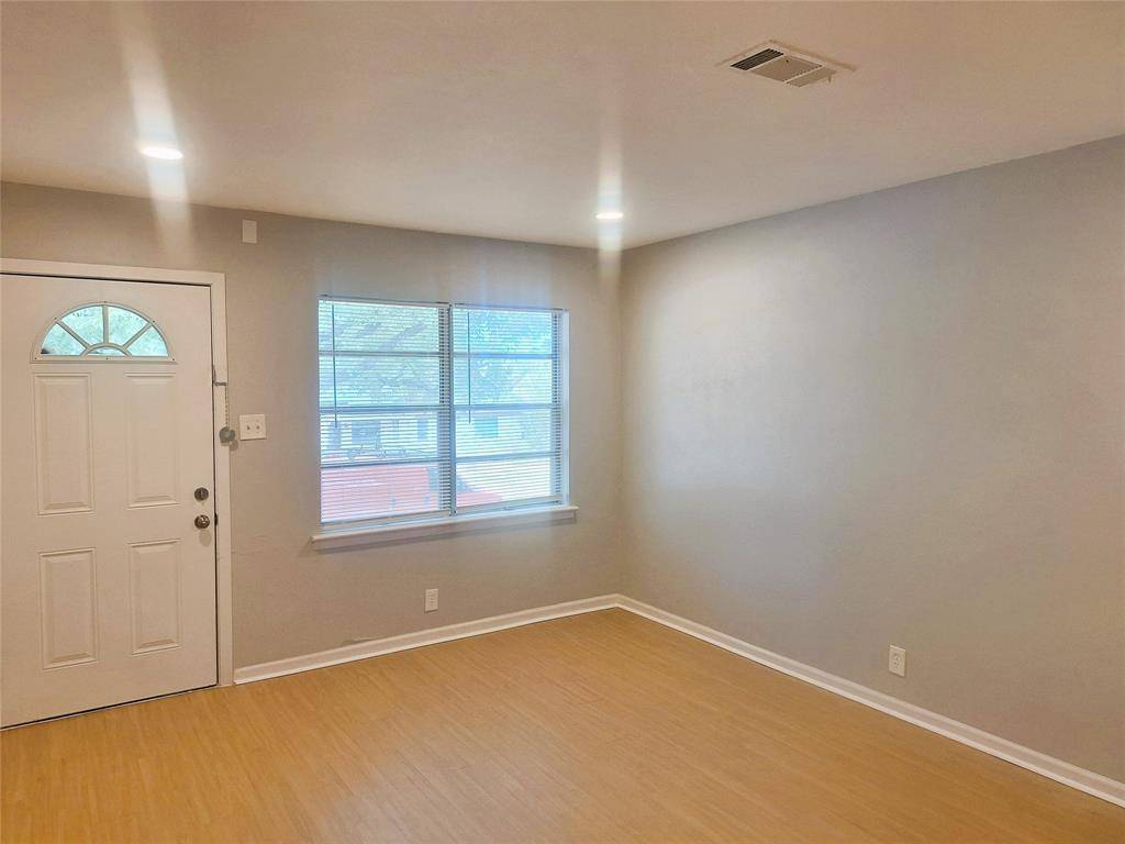7204 Karen Drive, North Richland Hills, TX 76180