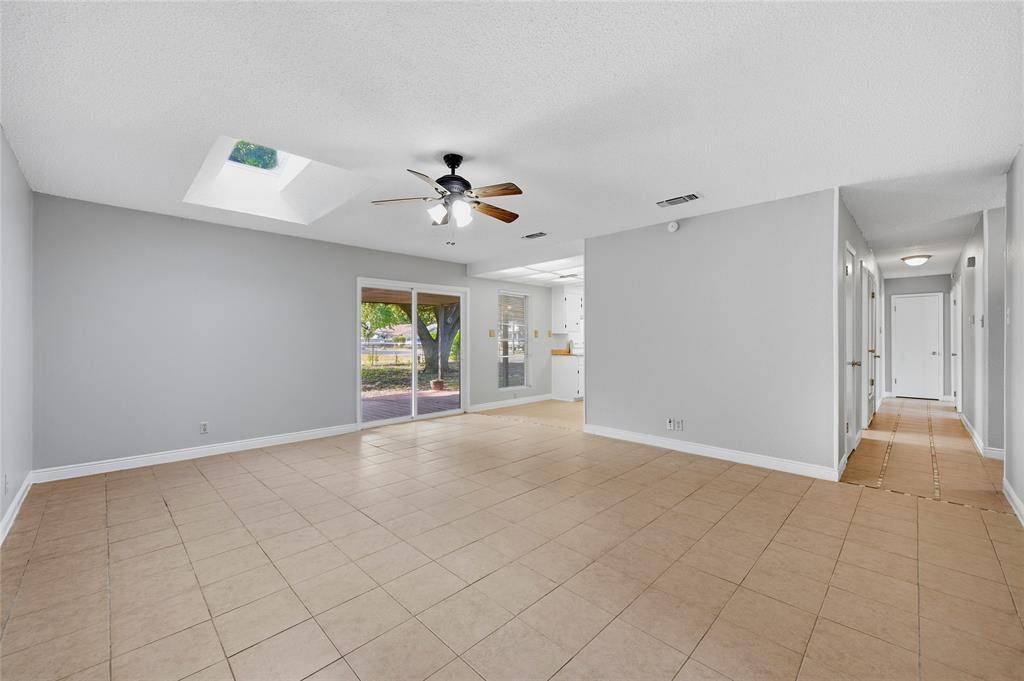 1312 Churchill Way, Sherman, TX 75092