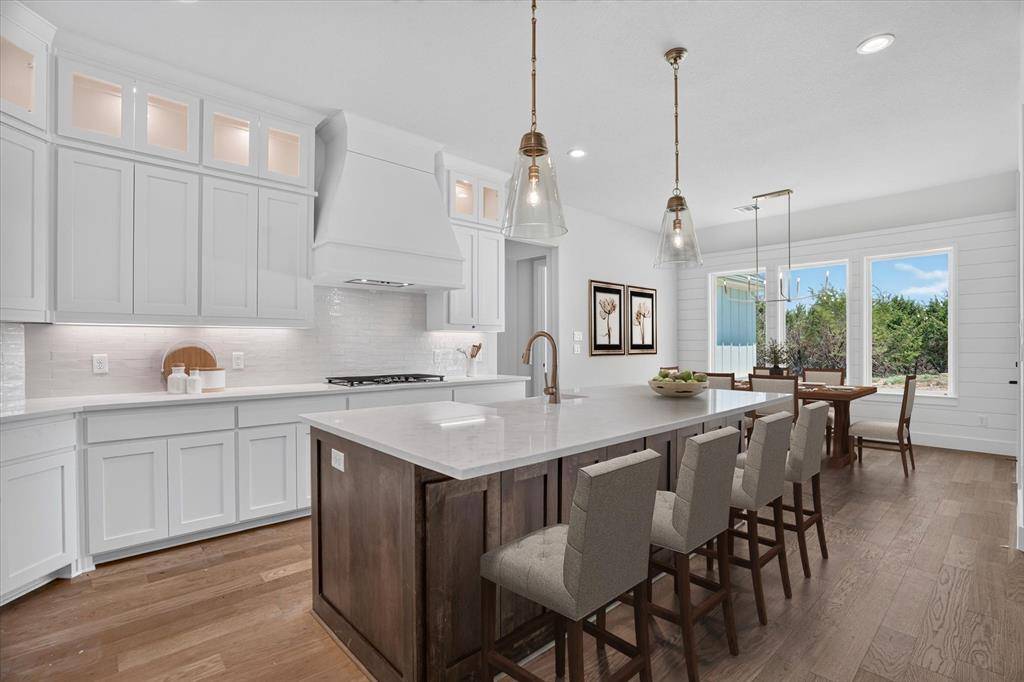 733 Nocona Drive, Aledo, TX 76008