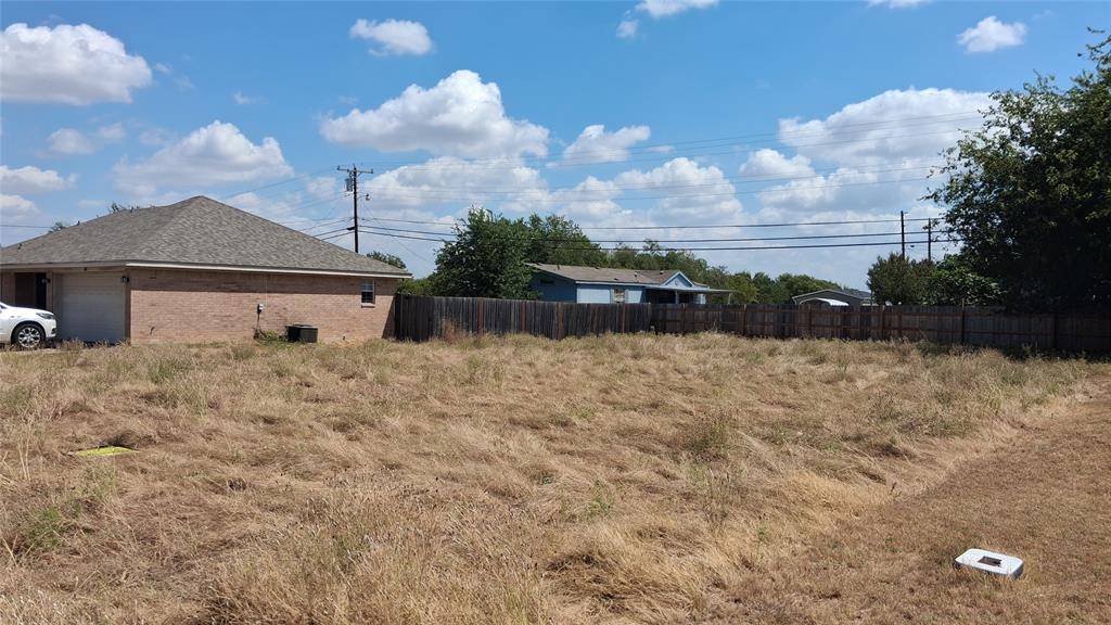166 Lake Forest Drive, Morgans Point Resort, TX 76513