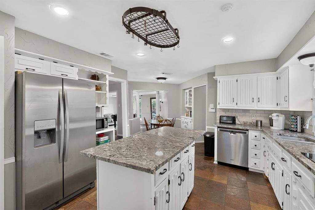 2812 Teakwood Lane, Plano, TX 75075