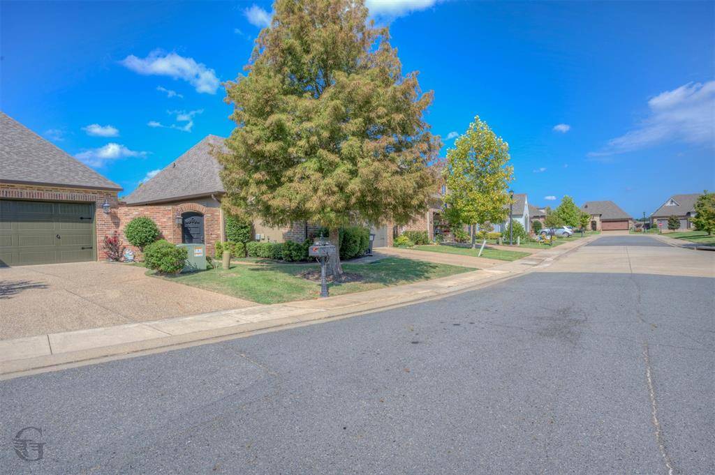 129 Andrew Place, Bossier City, LA 71111