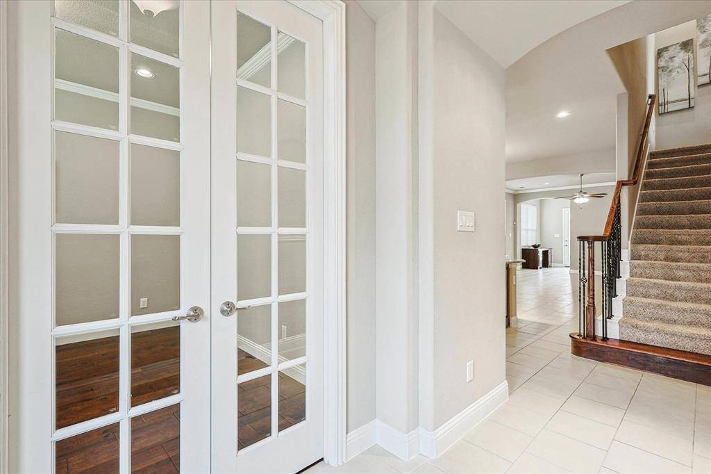 4332 Old Grove Way, Fort Worth, TX 76244