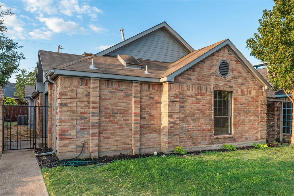 2525 W Oakdale Road, Irving, TX 75060