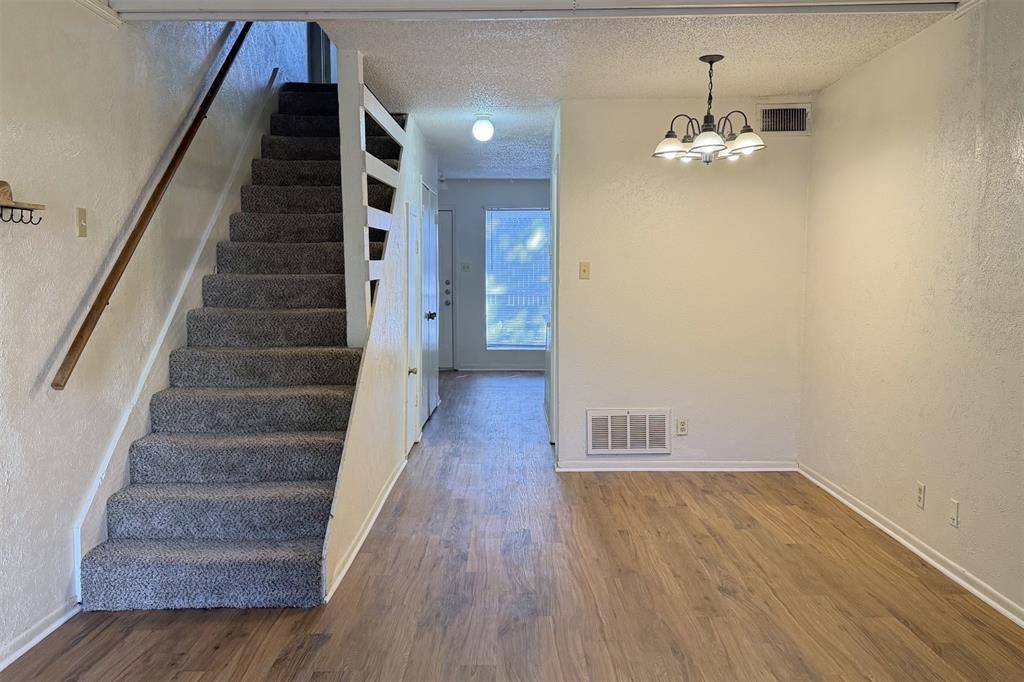 1913 Kingswood Court, Denton, TX 76205