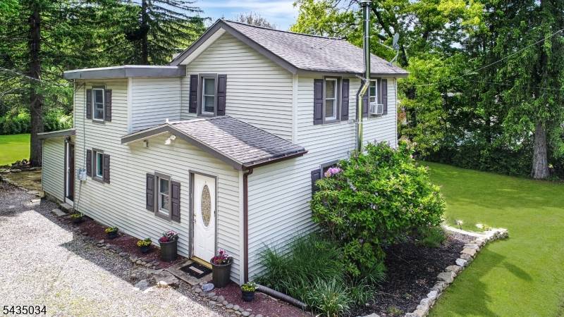 103 Petersburg Rd, Independence Twp., NJ 07840