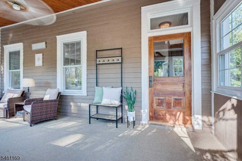 23 Rose St, Metuchen Boro, NJ 08840