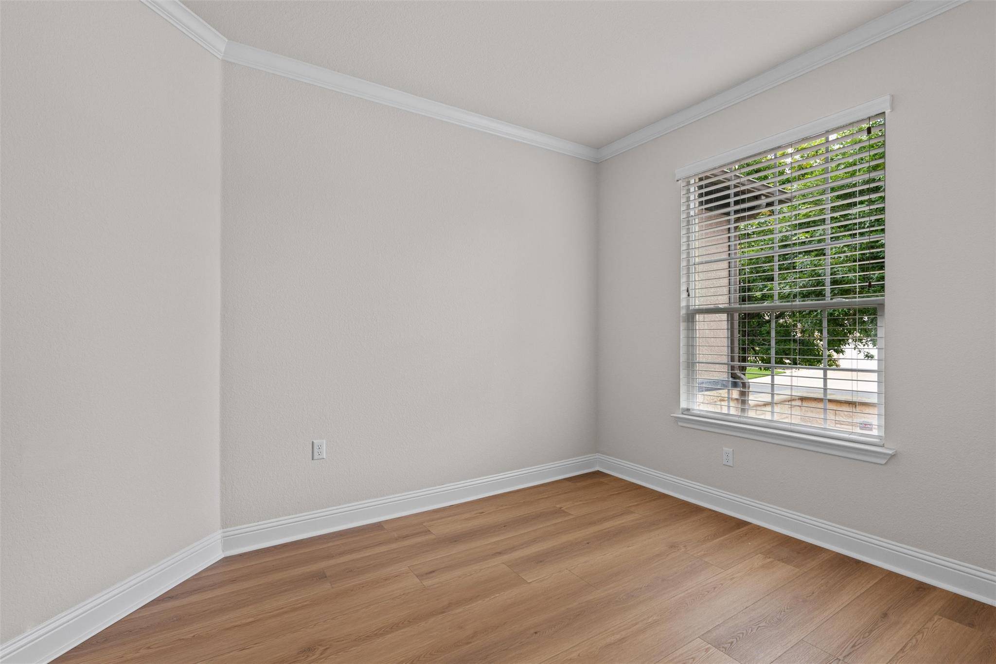 509 Davis Mountain CIR, Georgetown, TX 78633
