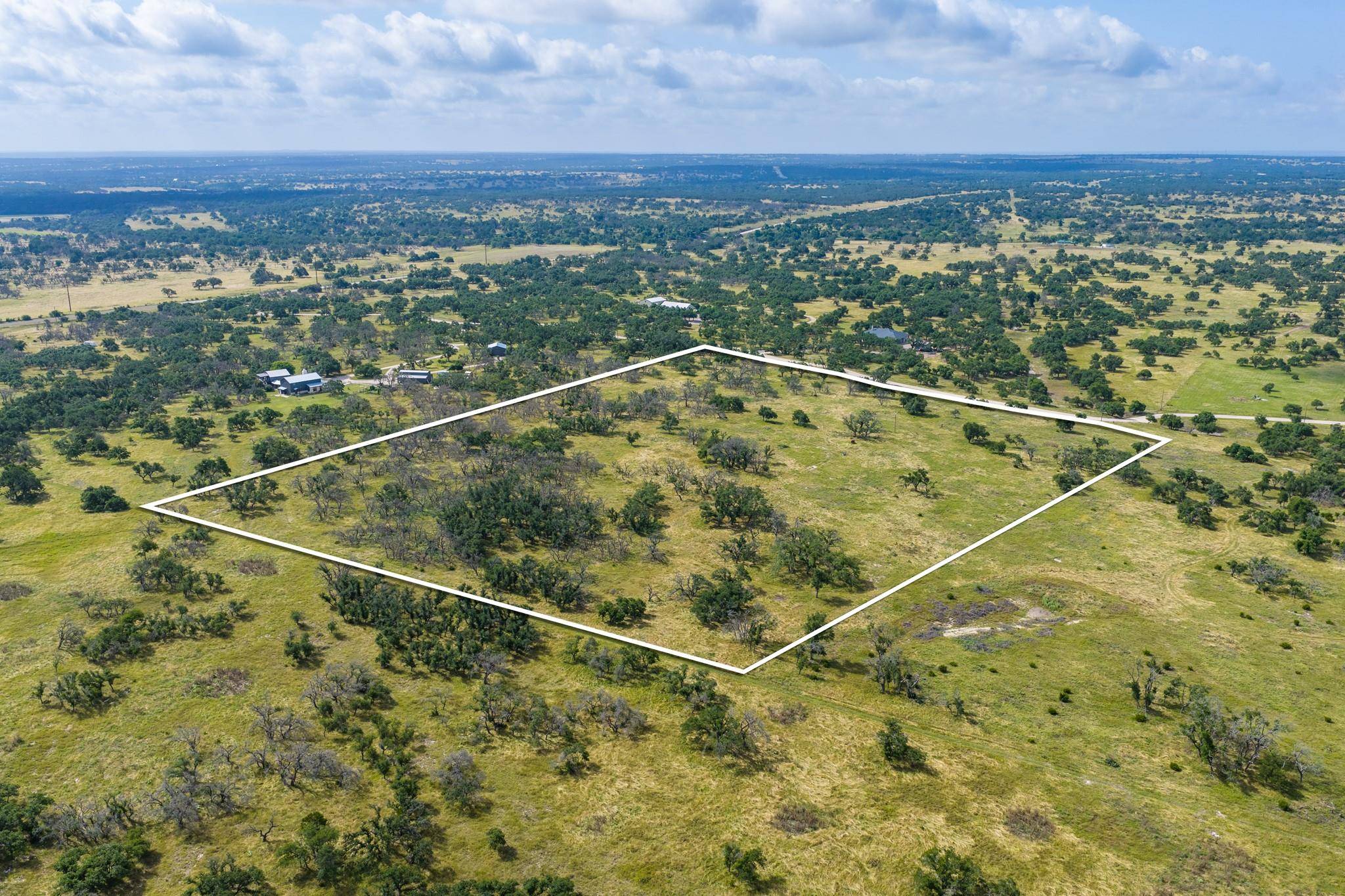 436 Stevens Ranch RD, Harper, TX 78631