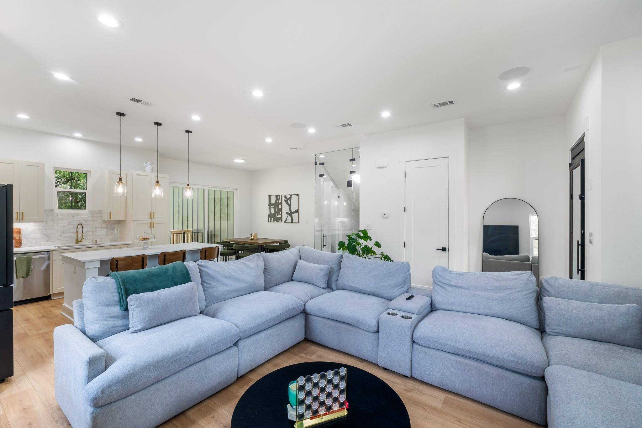 587 W Keanahalululu LN, Bastrop, TX 78602