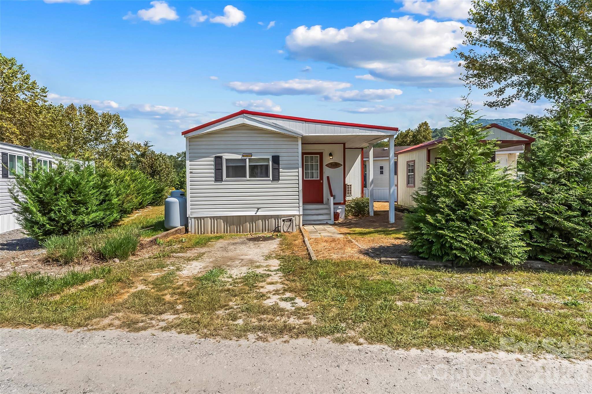315 Mallard LOOP, Waynesville, NC 28785