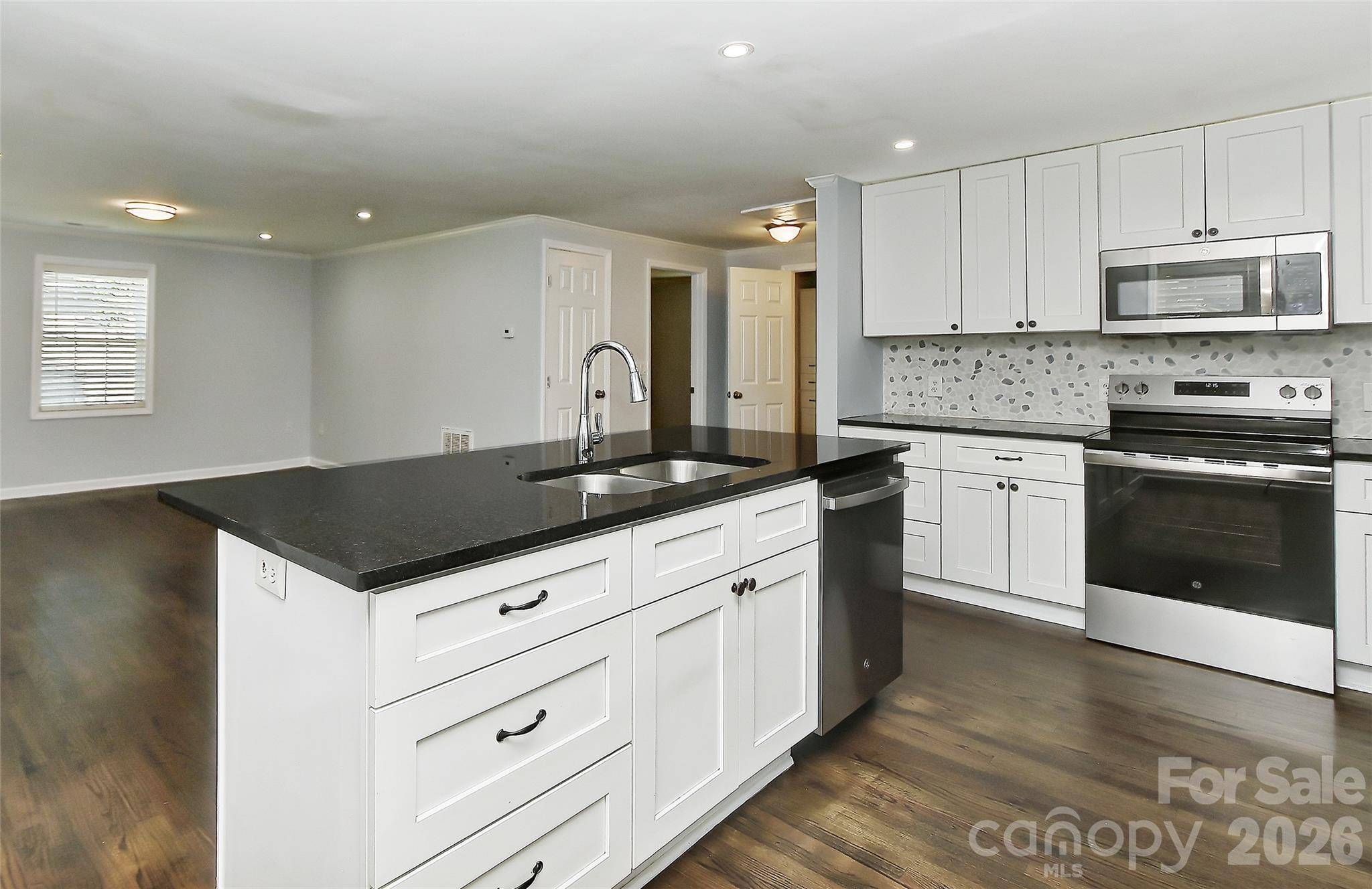 2941 Reid AVE, Charlotte, NC 28208