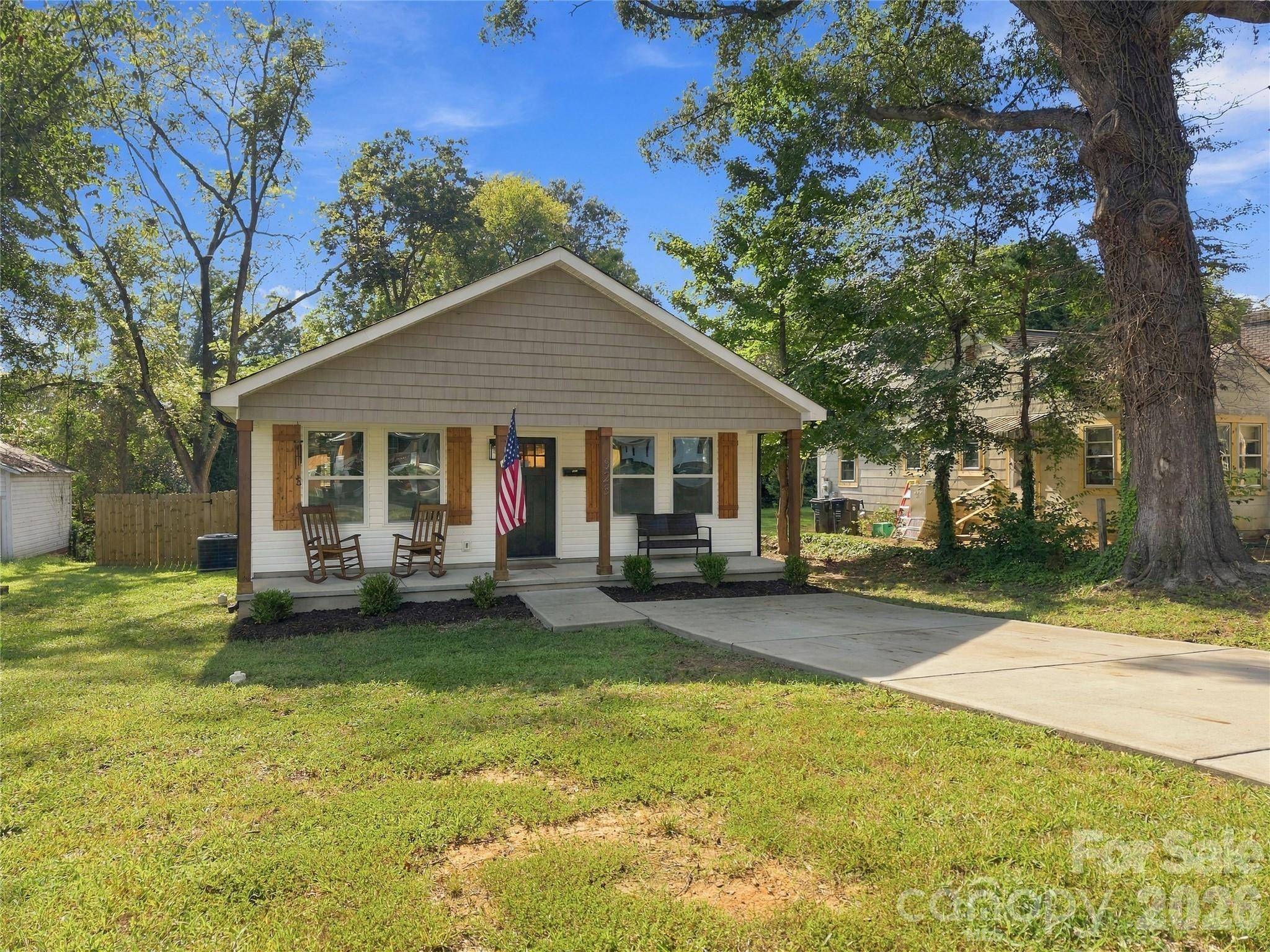 523 Gibson DR NW, Concord, NC 28025