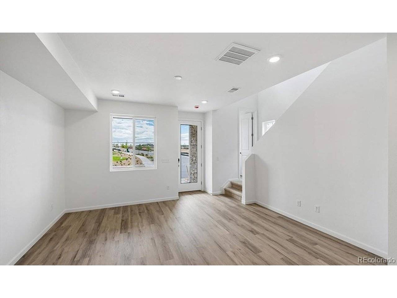 21411 E 67th, Aurora, CO 80019