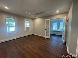 26 2nd AVE #1 (first floor), Bay Shore, NY 11706