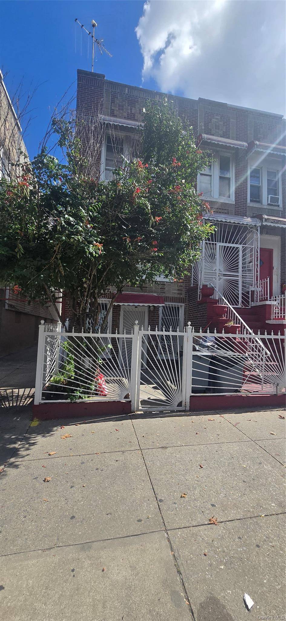 1348 Elder AVE, Bronx, NY 10472
