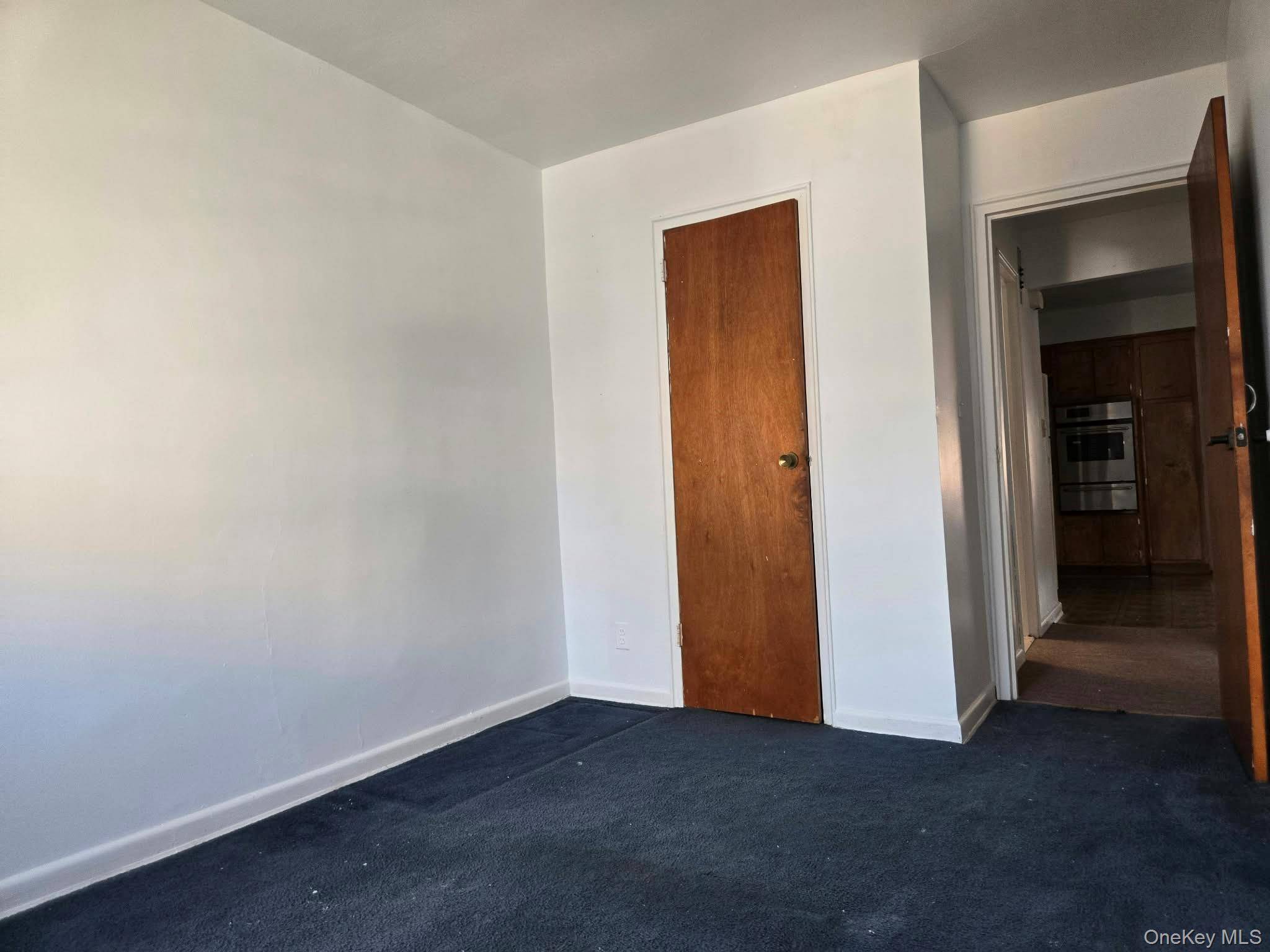 85-49 75th ST #2nd floor, Woodhaven, NY 11421
