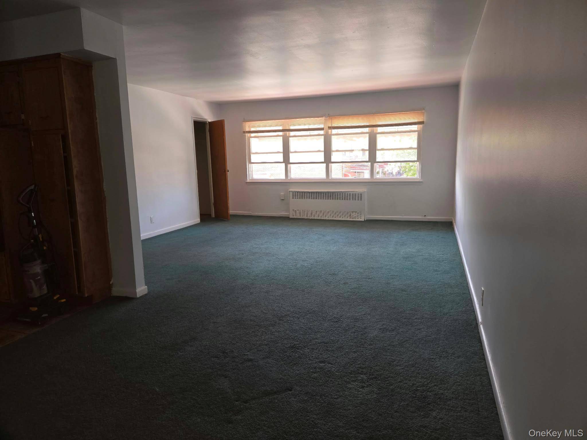 85-49 75th ST #2nd floor, Woodhaven, NY 11421