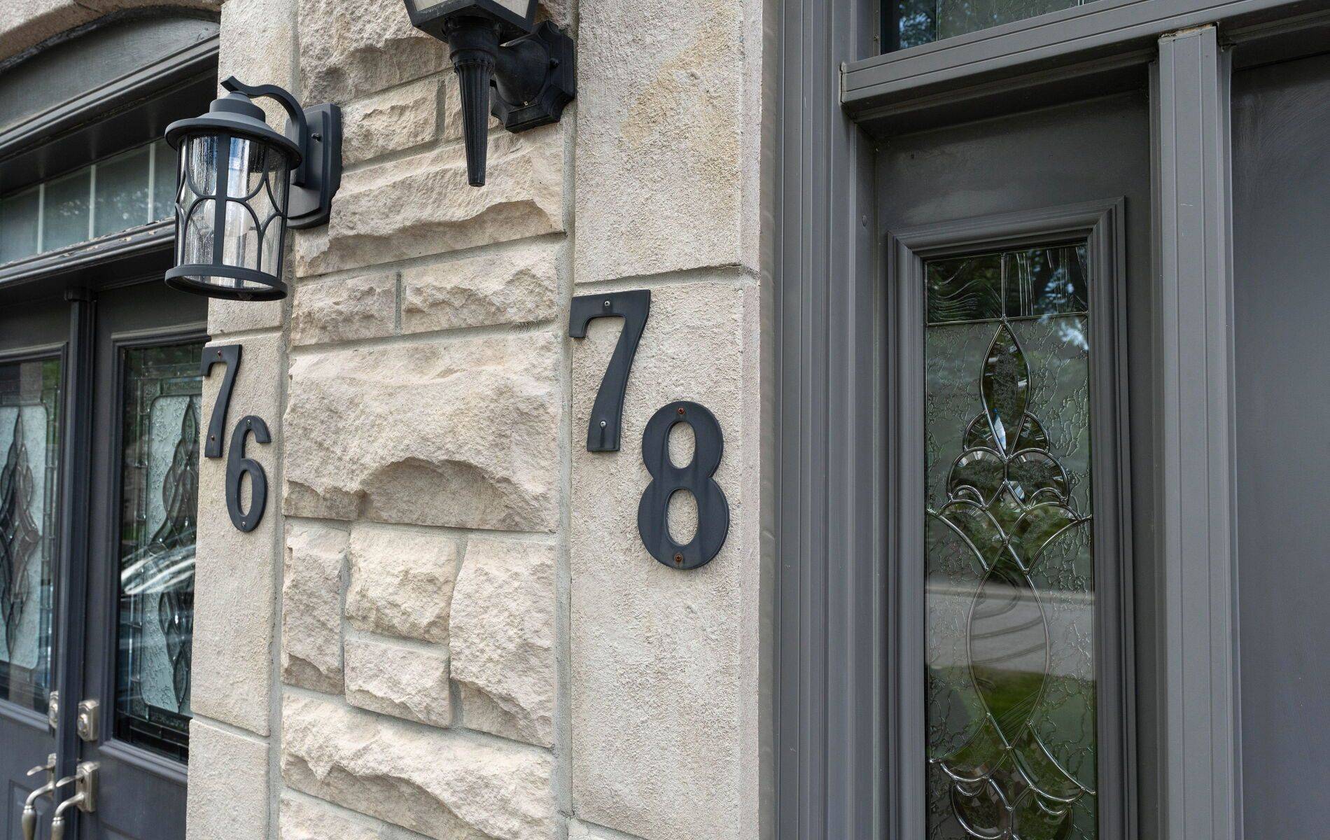 78 Burgon PL, Aurora, ON L4G 7Y2