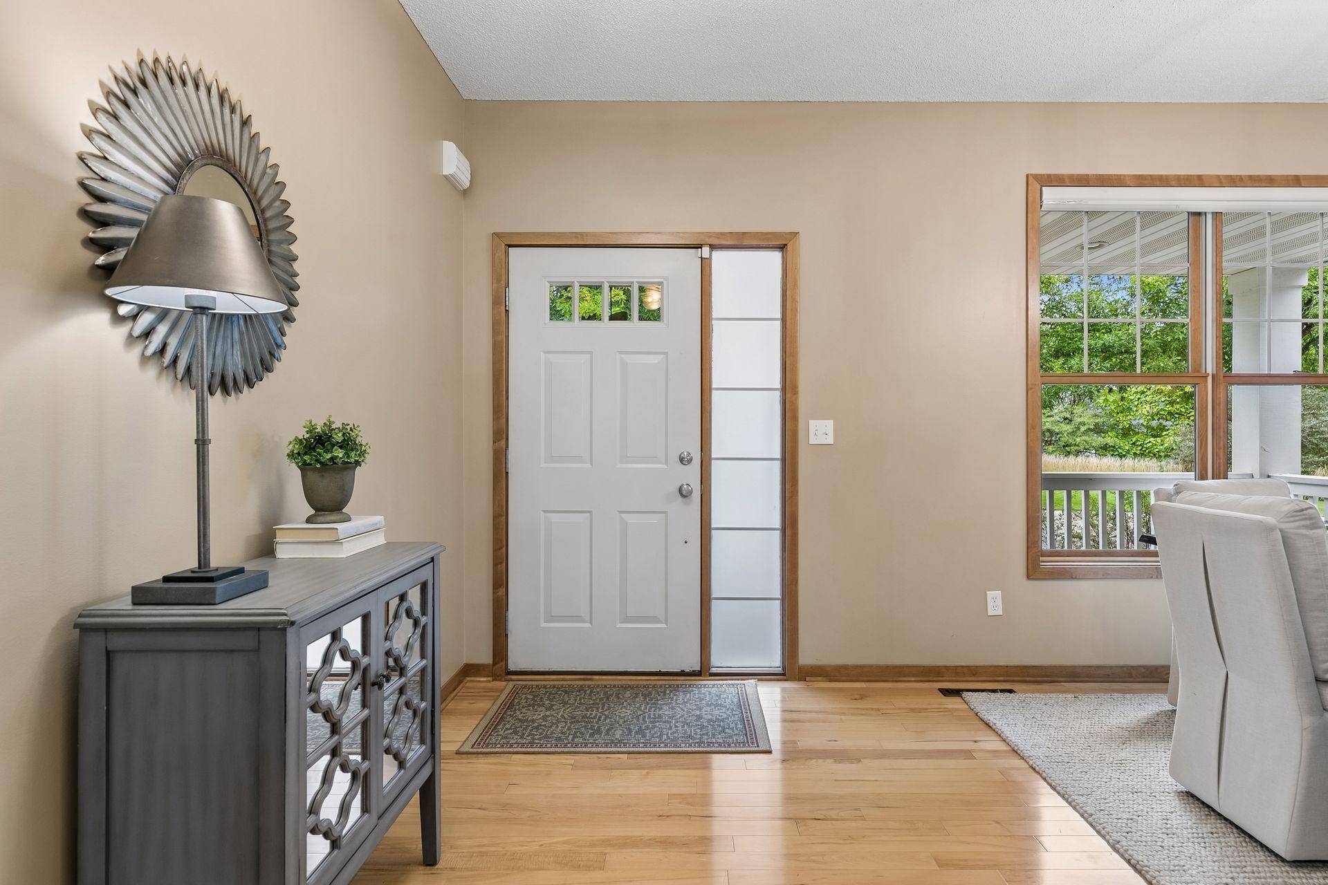 11455 Middleton TRL, Woodbury, MN 55129
