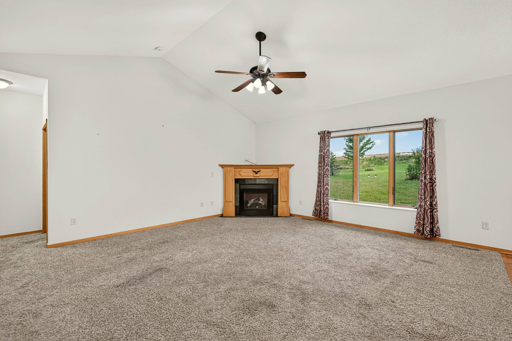 1908 Country View DR, Saint Charles, MN 55972