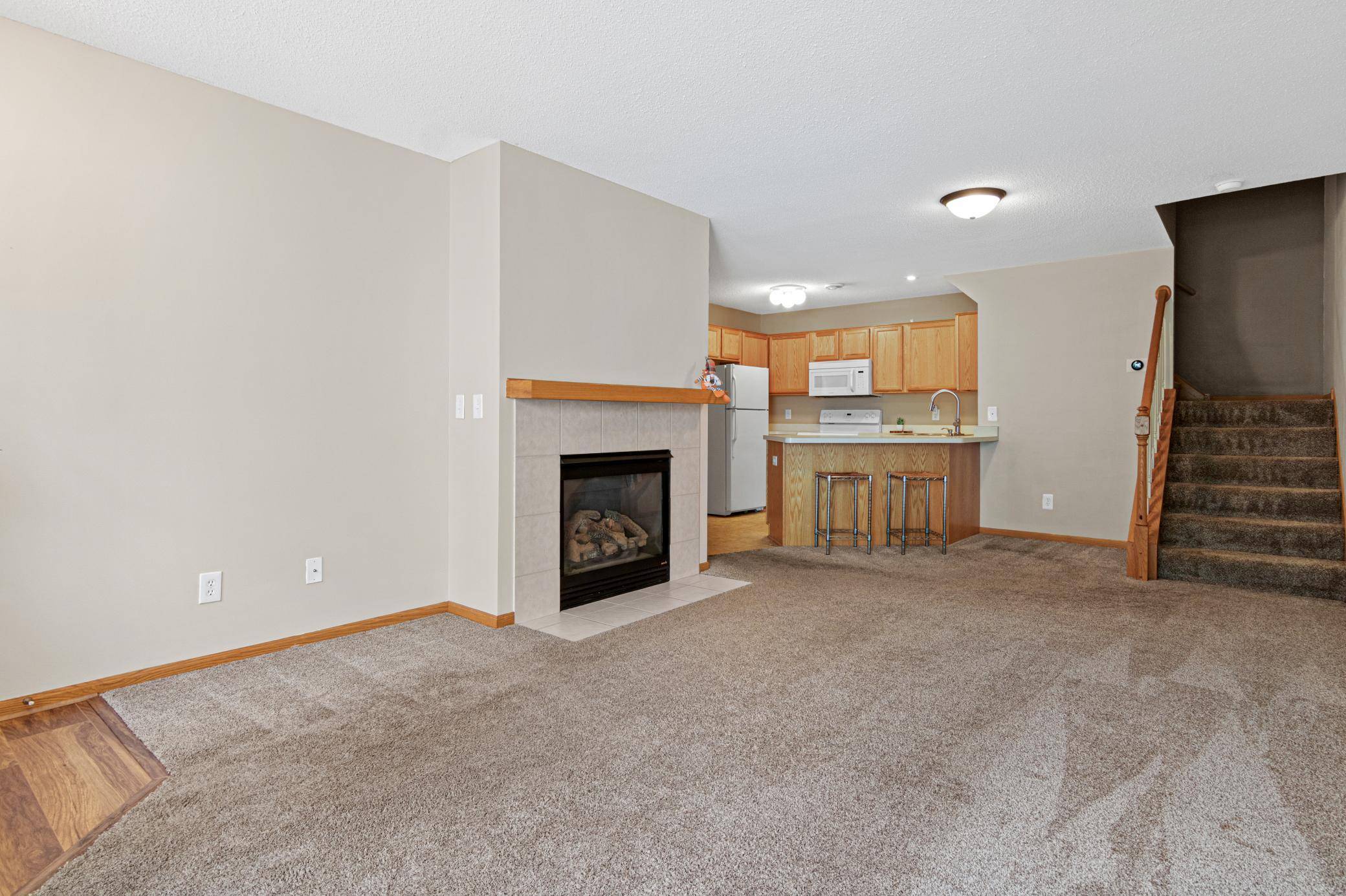 5405 206th ST W #109, Farmington, MN 55024