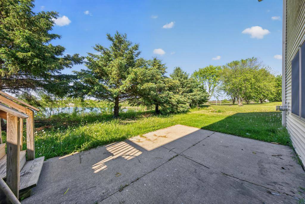 463 Sierra LN NW, Eyota, MN 55934