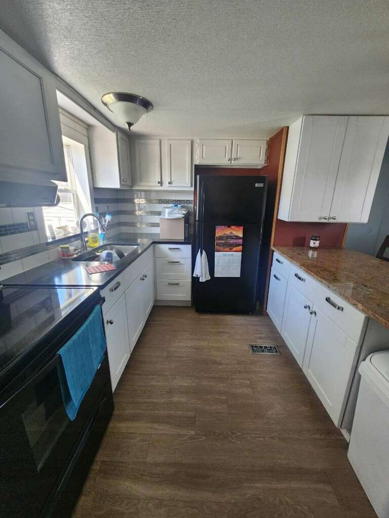 3827 Minuteman LN, Circle Pines, MN 55014