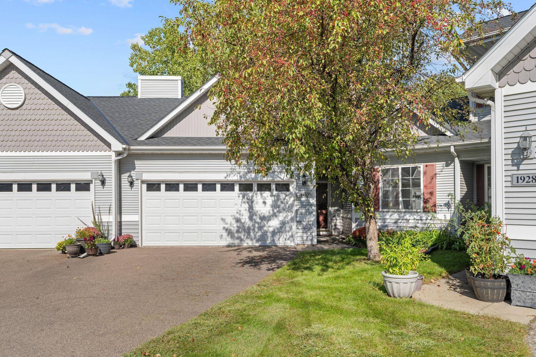 1932 Christensen AVE, West Saint Paul, MN 55118