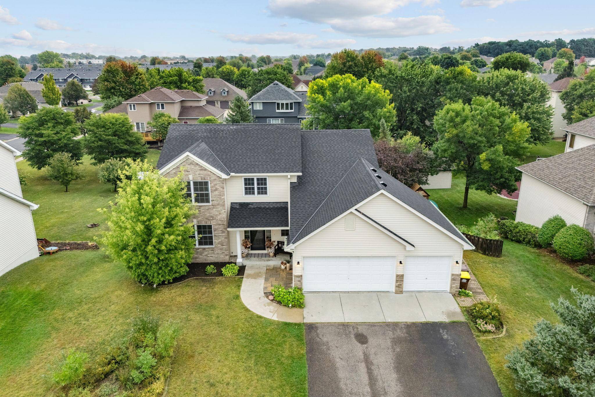 403 Fiddler AVE SE, New Prague, MN 56071