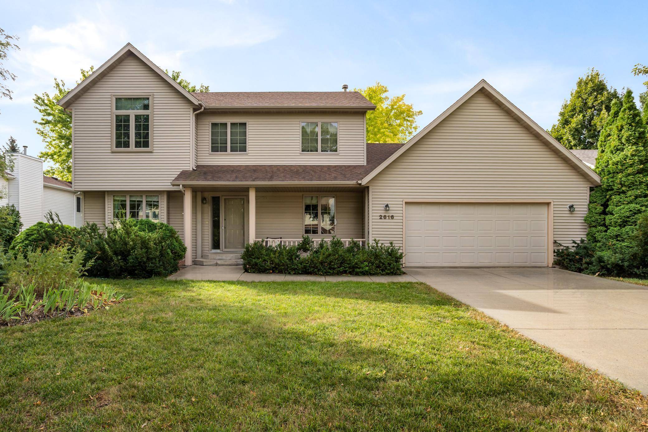 2616 39th AVE S, Fargo, ND 58104