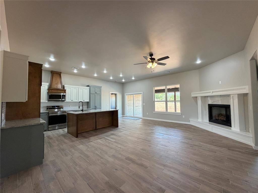 2204 Winter Ridge RD, Blanchard, OK 73010