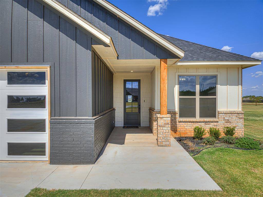 29771 Jade ST, Cashion, OK 73016