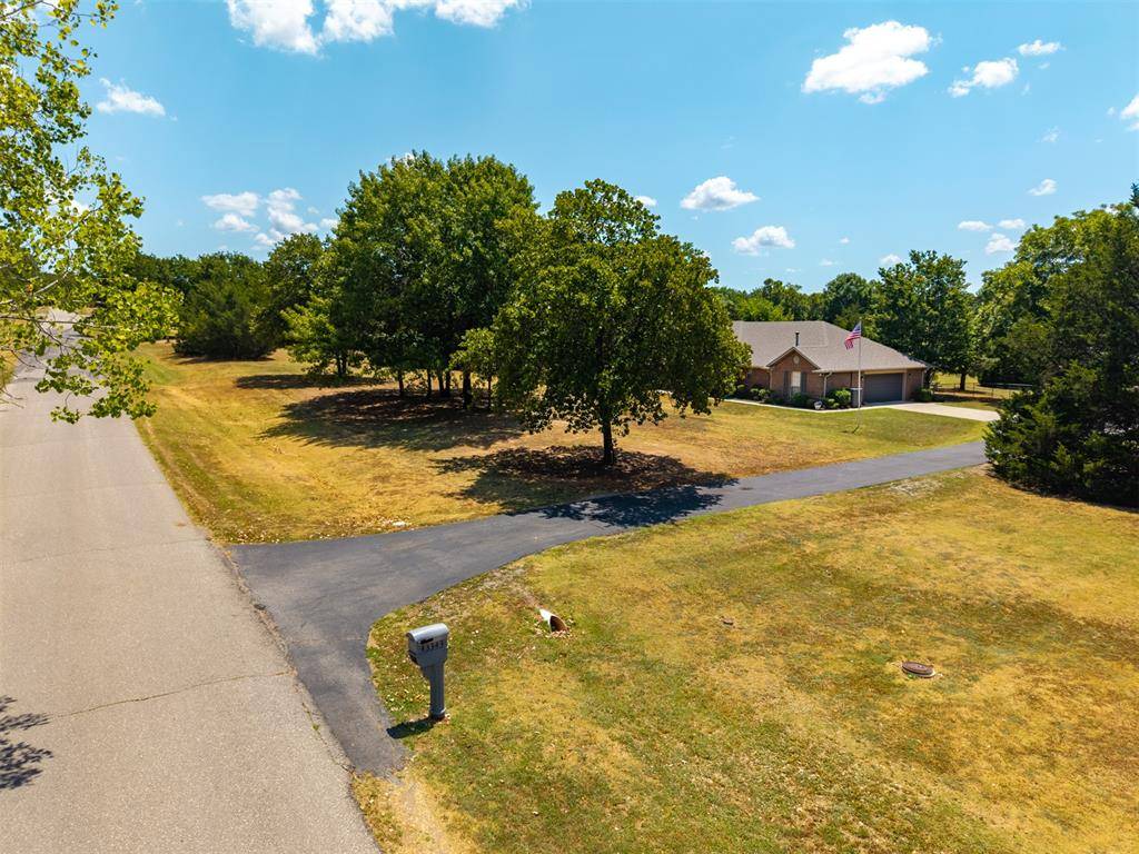 43343 Birchwood DR, Tecumseh, OK 74873