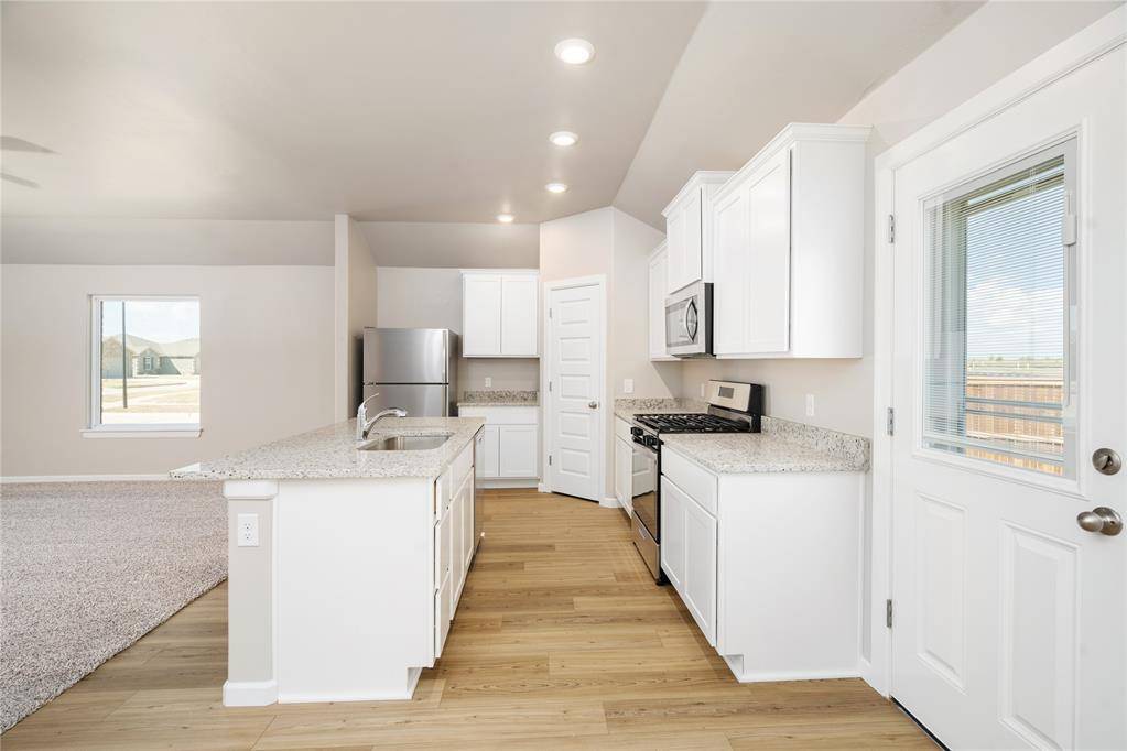 5441 Bayler DR, Tuttle, OK 73089