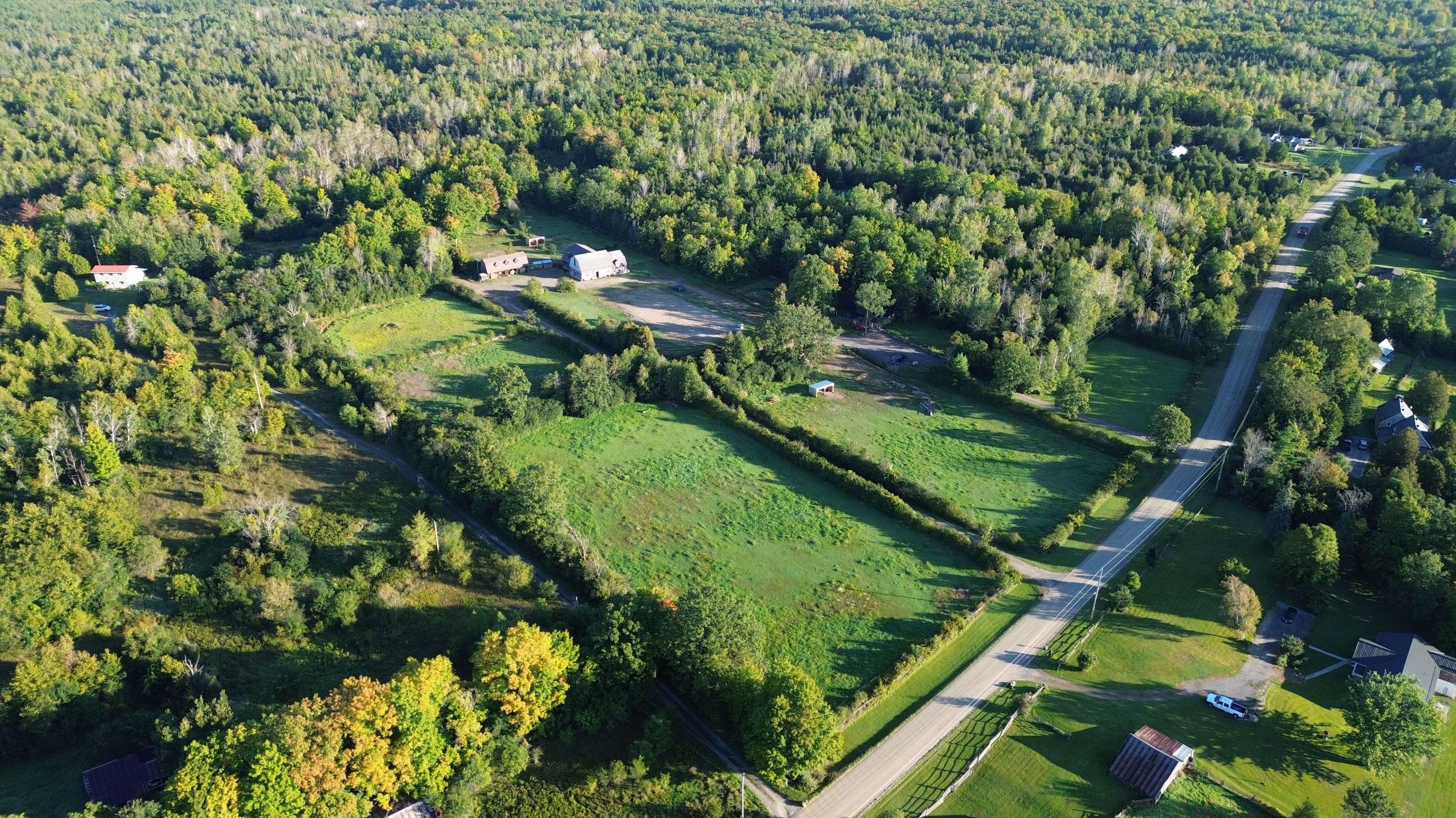 806 Richardson RD, Montague, ON K0G 1N0