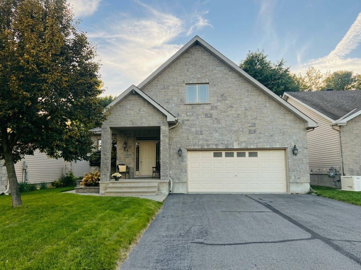 114 Giroux ST, The Nation, ON K0A 2M0