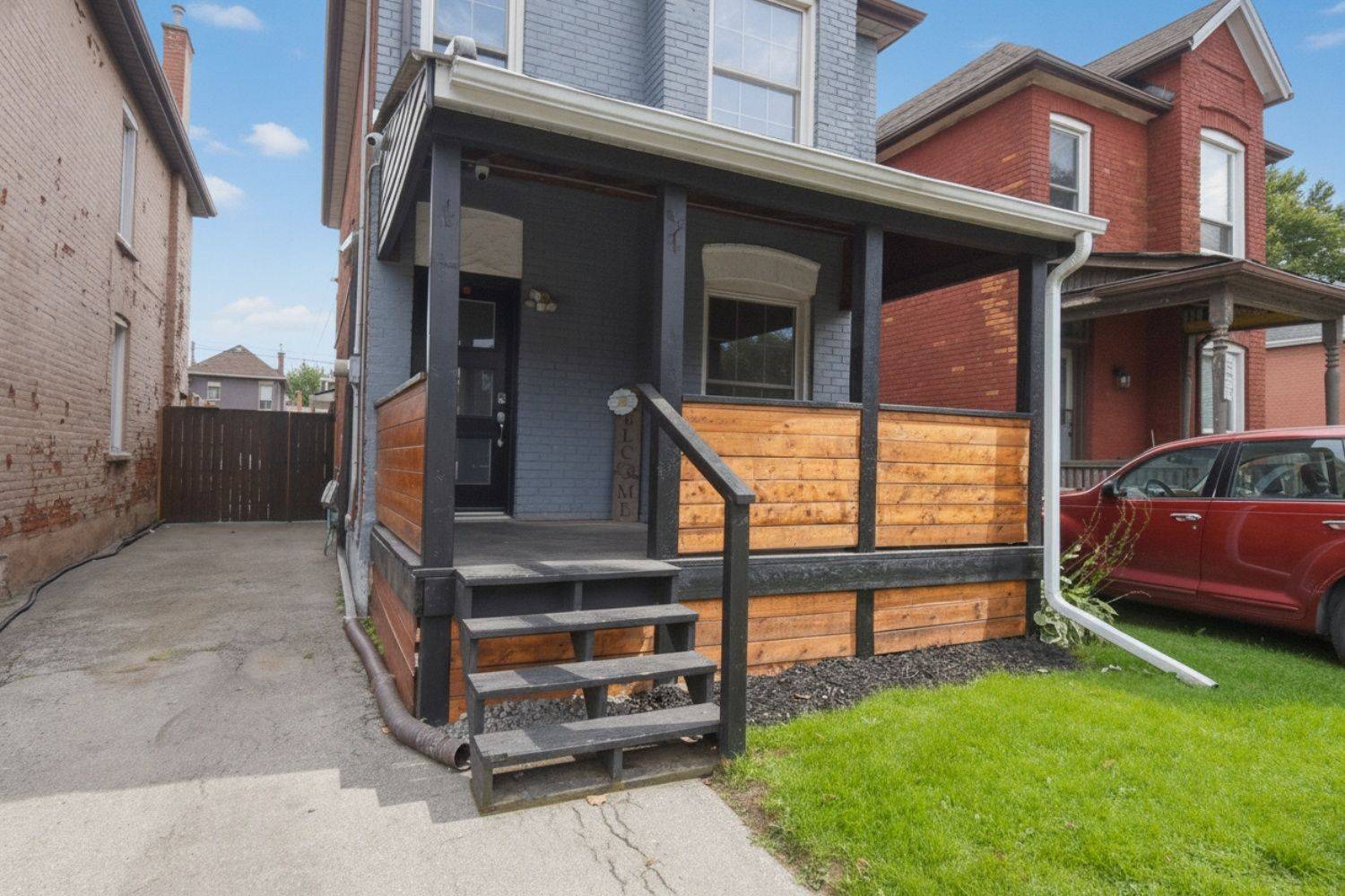 80 FRANCIS ST, Hamilton, ON L8L 3V5