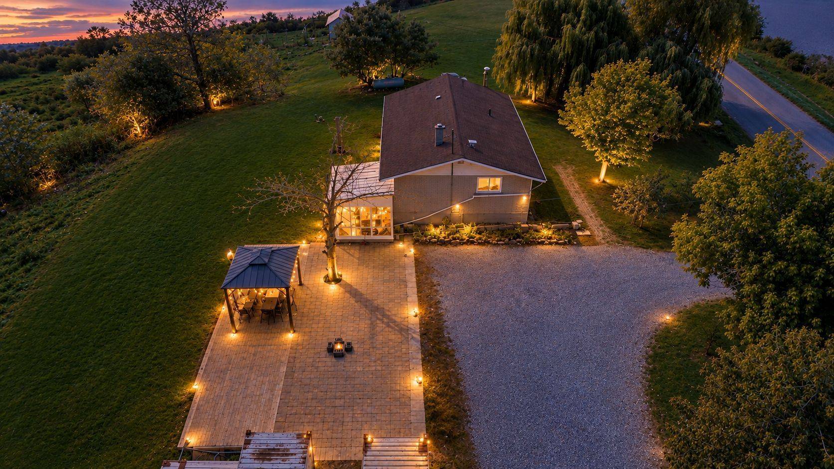 918 Concession 6 RD, Haldimand, ON N0A 1J0