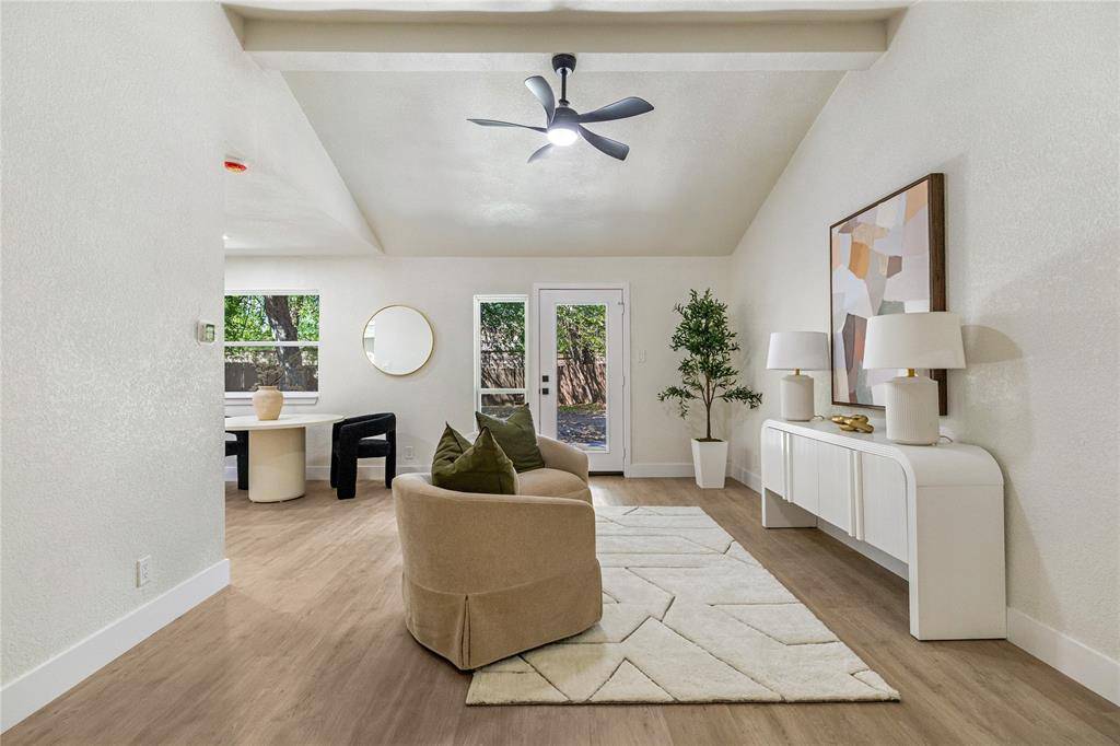 445 E Taylor Street, Keller, TX 76248