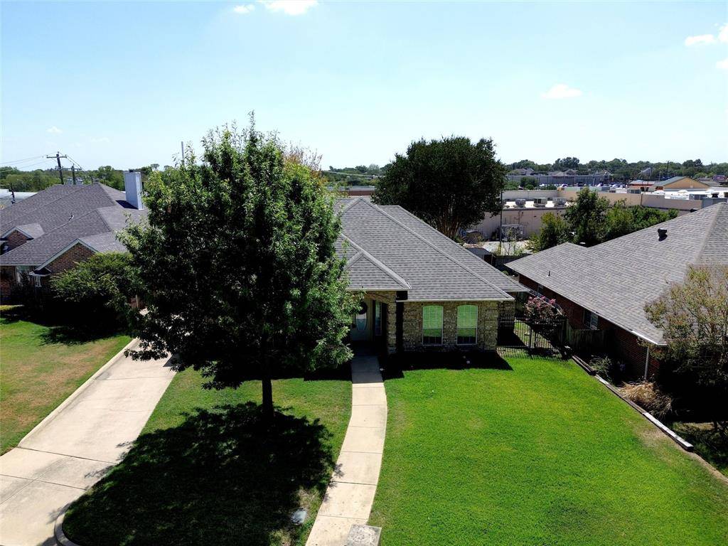 221 Brazil Drive, Hurst, TX 76054