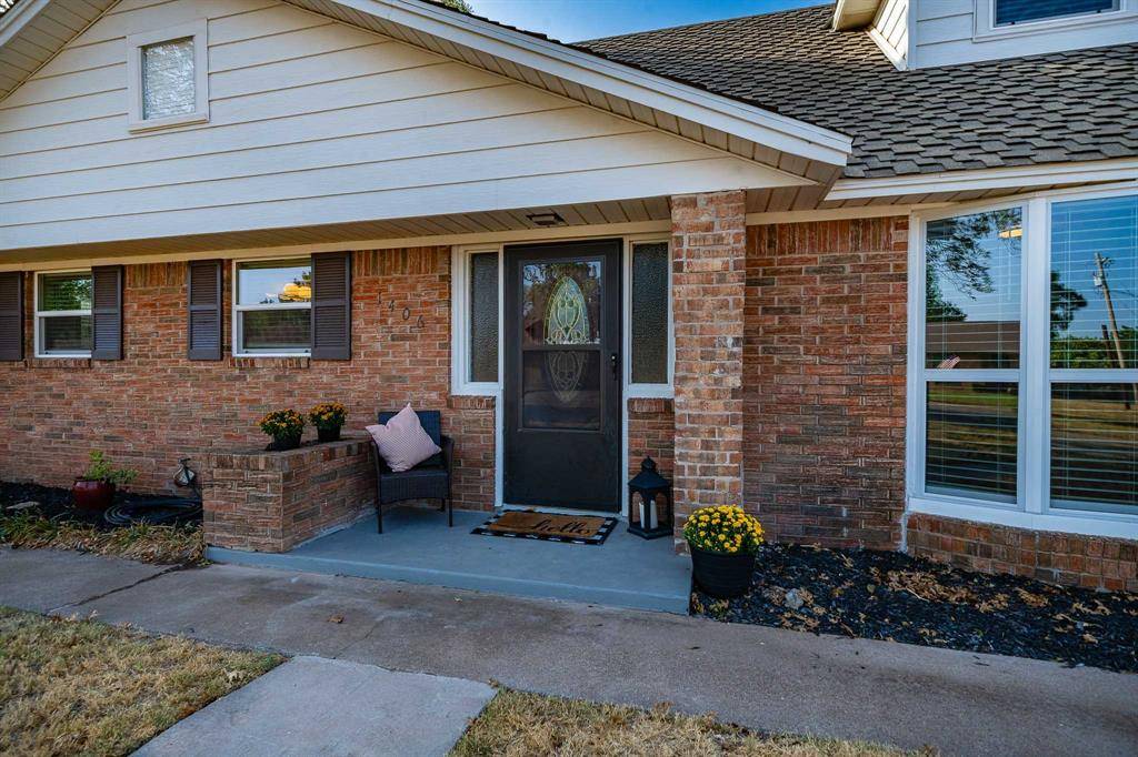 1406 Bartley Street, Stamford, TX 79553