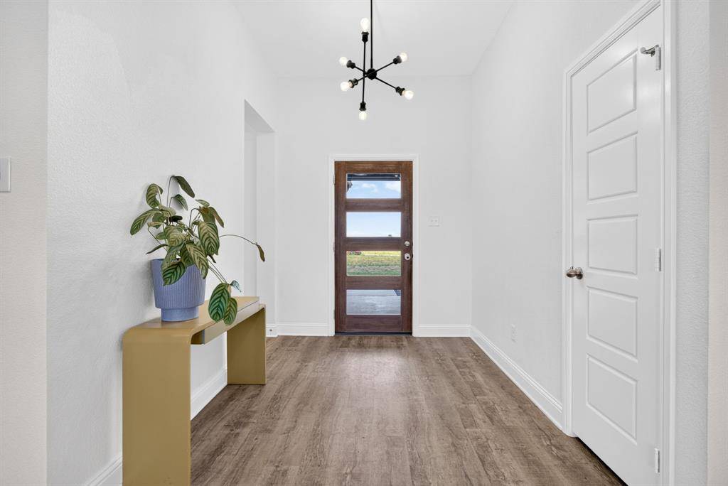 731 County Road 4764, Boyd, TX 76023